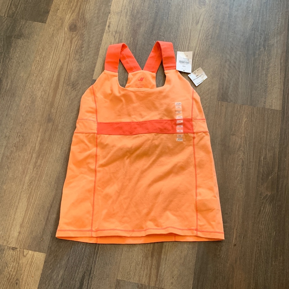 Joe fresh workout top with built in bra. NWT